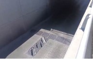 Video: Dañadas otra vez rejillas de paso a desnivel en De las Torres y Sorgo