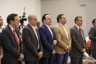 Acude Cruz al informe del diputado Pedro Torres