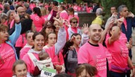 Una marea de esperanza tiñe Salamanca de rosa, verde y blanco en la XI Marcha contra el Cáncer