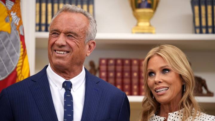 Cheryl Hines Pushes Against 'The View' Hosts for Slamming RFK Jr.
