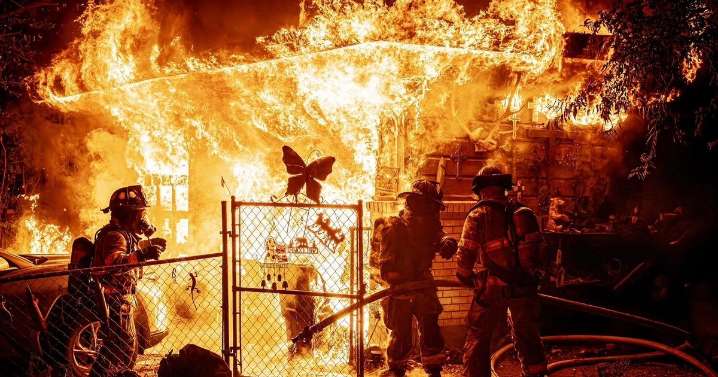 Fort Worth firefighter hospitalized after deadly house fire, officials say