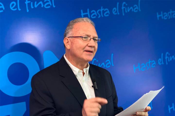 Perkins Rocha recibió visita de su esposa tras más de 400 días detenido: “Está fuerte y firme”