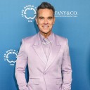 Robbie Williams on Tourette Syndrome Diagnosis, Intrusive Thoughts