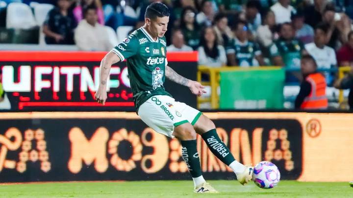 Técnico de León salió en defensa de James Rodríguez tras la derrota ante Toluca