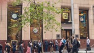 Massive queue in Sydney's CBD exposes huge surge in gold trading as prices soar to record high