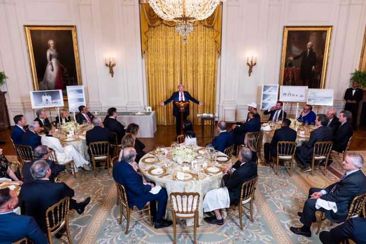Trump organiza cena con magnates para financiar un nuevo salón de baile en la Casa Blanca