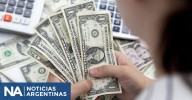 Caputo mete un truco en la banda cambiaria y se ilusiona con comprar dólares acolchonados