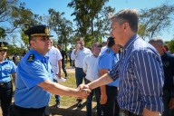 CHACO: Zdero Entregó Nuevos Vehículos Para Las Comisarías De Las Breñas Y Charata