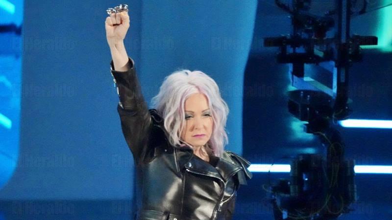Cyndi Lauper no se retira: anuncia shows