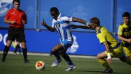 El Fabril sigue de dulce y supera al Langreo (2-0) con un doblete del pichichi Bil Nsongo
