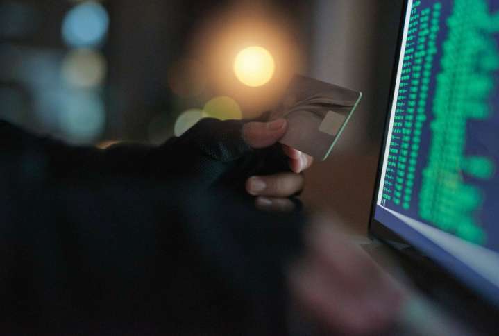 Proponen castigos más duros contra el robo de identidad digital; iniciativa de la senadora Ruth González