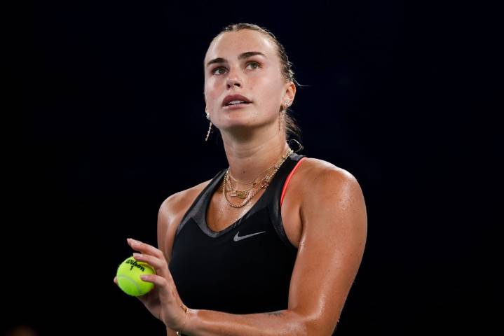 Aryna Sabalenka’s Chances at WTA Finals Explored by Ex-Pro in a Bold Take: “She’s the Hunted” Former tennis star analyzes Aryna Sabalenka’s title chances and mental edge ahead of the high