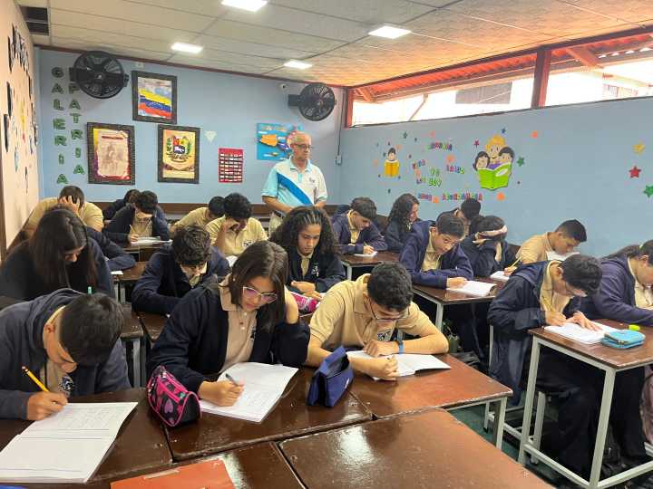 UEP Tamanaco tiene abiertas sus inscripciones