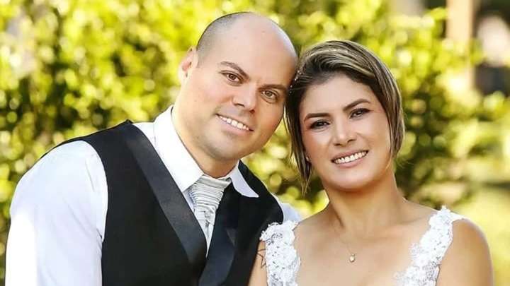Bodybuilder, 41, stabbed to death as he slept in frenzied attack by jealous wife who accused him of cheating on her