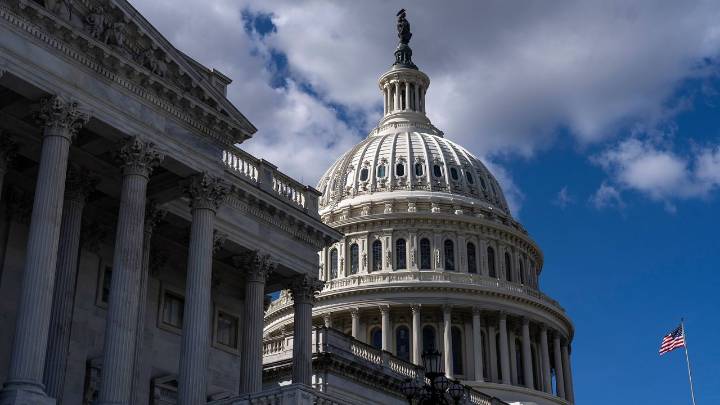 Government shutdown enters sixth day as Republicans and Democrats remain at an impasse