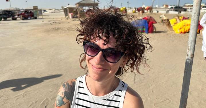 Woman quits UK for a better life, in Qatar