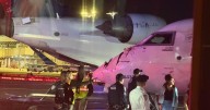 (FOTOS) Así fue el fuerte choque entre dos aviones de Delta en Nueva York: ‘Todos salieron disparados’