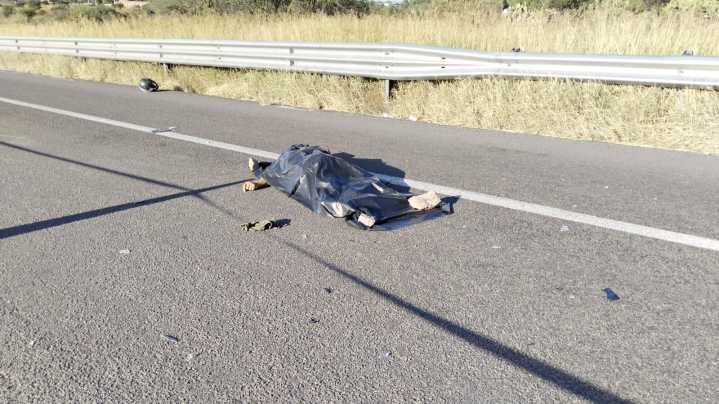 Muere adulto mayor en el libramiento poniente tras desigual choque