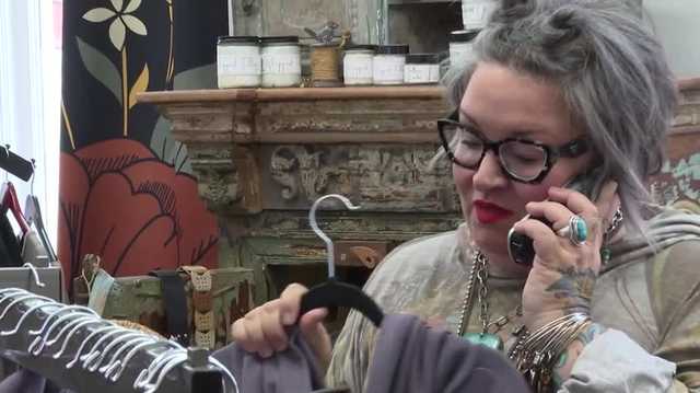 Upstate boutique donates money to family affected by house fire