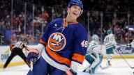Islanders' Matthew Schaefer sets new NHL record with game