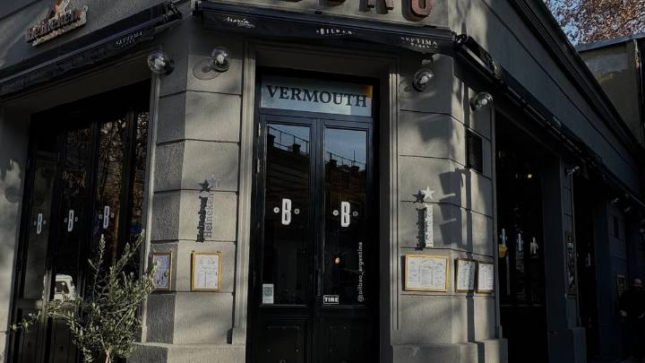 El restaurante que reúne cocina española, sabor porteño y platos para compartir