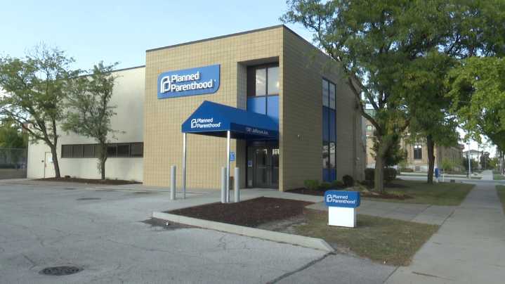 Ohio Planned Parenthood clinics face challenges amid funding cuts, impacting thousands of patients