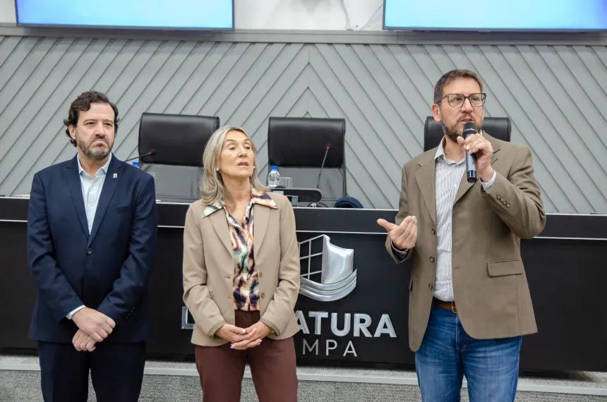 Estudiantes del Colegio de la UNLPam realizaron un simulacro de juicio por jurados