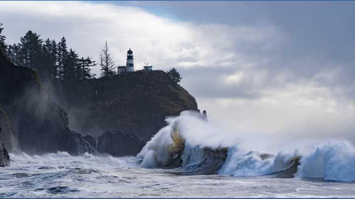 Dangerously large waves on the Washington coast begin Thursday