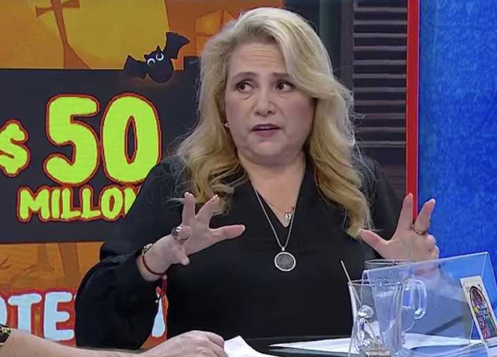 “Guarde su platita…”: El urgente mensaje de Latife Soto tras reciente predicción que impactaría a Chile y el mundo