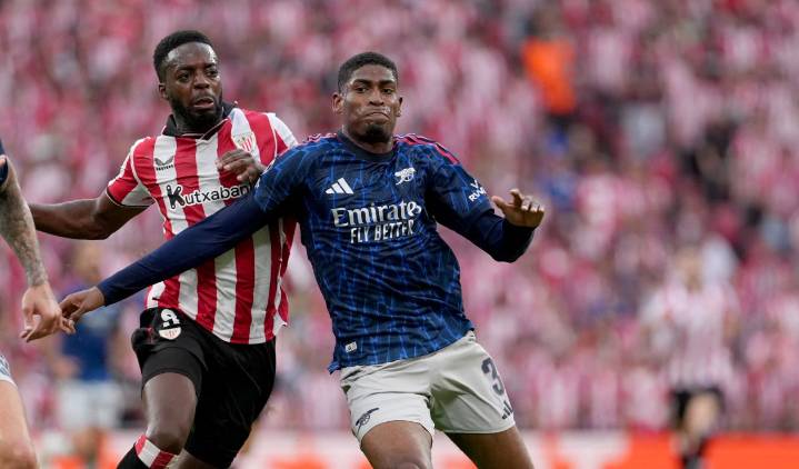 España tomó decisión con  Cristhian Mosquera, tras lesión de Huijsen