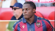 La situación de Etta Eyong: cláusulas, plusvalías y obligaciones de una posible venta millonaria para la UD Levante