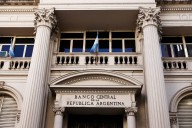 Sin pesos. Volvieron a subir las tasas por falta de liquidez: cómo quedaron las de plazo fijo