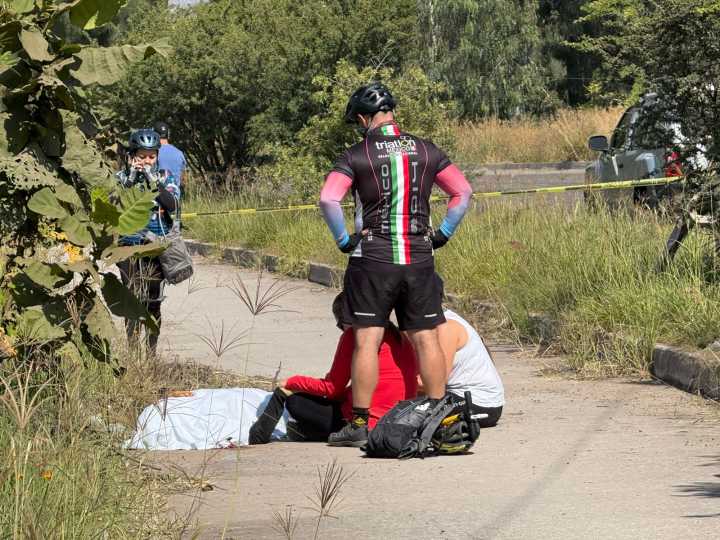 Muere adulto mayor que participaba en una rodada ciclista sobre la avenida Siglo XXI