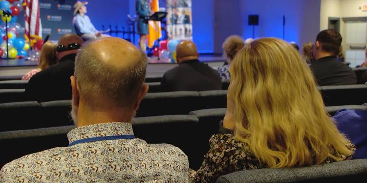 Tennessee police learn specialized training for interactions involving people with autism