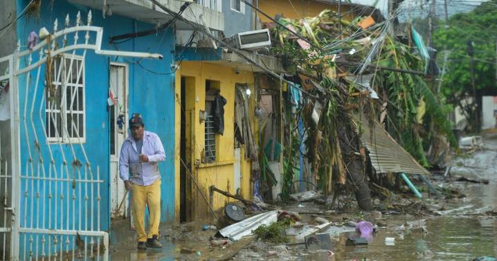 Sube a 82 cifra de fallecidos por inundaciones