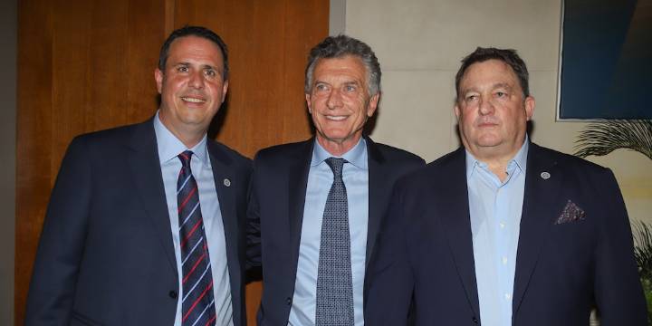 64 fotos: la comida a beneficio de la Fundación Hospital de Clínicas