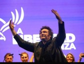 Milei obtiene triunfo en elecciones legislativas de Argentina