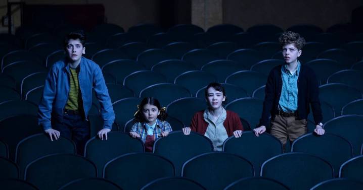 Stephen King fans hail 'super creepy' new horror series and it's streaming now