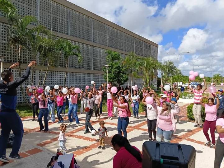 Upel promueve prevención del cáncer de mama a través de la conciencia y bienestar