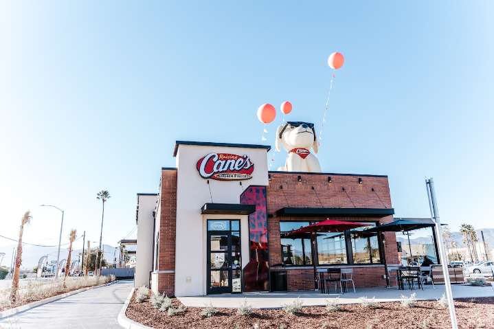 Community board approval moves chicken chain closer to Staten Island debut