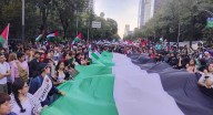 Marchan en CDMX en el segundo aniversario de la Guerra en la Franja de Gaza; exigen cortar lazos diplomáticos con Israel