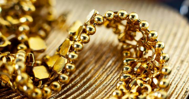 Gold, Silver Prices Extend Record Run — Check Rates In Delhi, Mumbai, Other Cities
