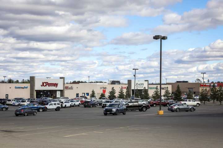 Paul Bunyan Mall faces challenges of store closings, changing shopping trends
