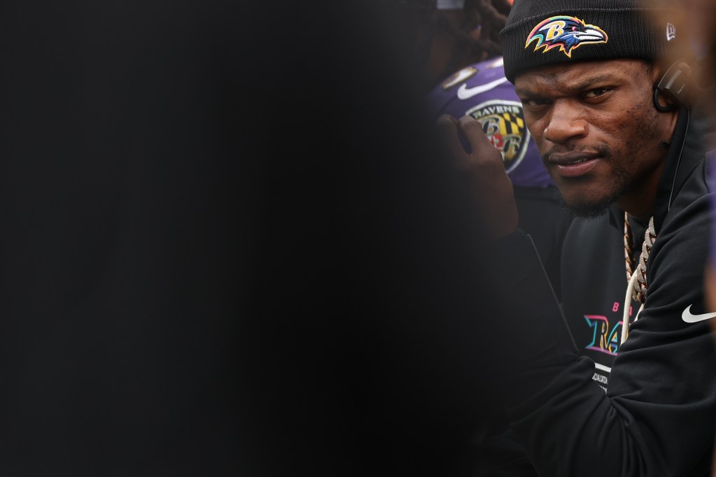Ravens free fall, Eagles drama among NFL's top storylines so far