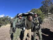Capturan en Colorado a fugitivo acusado de agredir sexualmente a una niña de 8 años