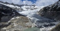 Swiss glaciers melted sharply over past year: report