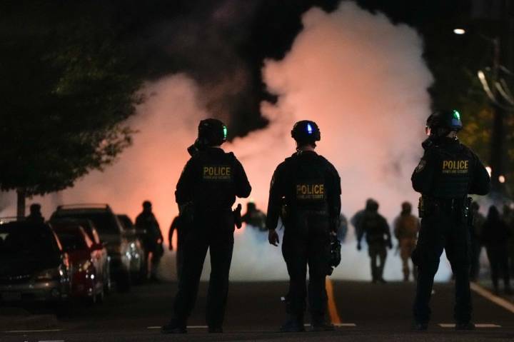 Federal judge temporarily blocks Trump administration from sending National Guard troops to Oregon