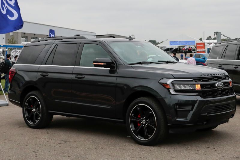 Ford recalls nearly 175,000 vehicles in US for moonroof defect, NHTSA says