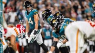 Coen Confident in Tight End Room Ahead of Week 6 vs. Seahawks