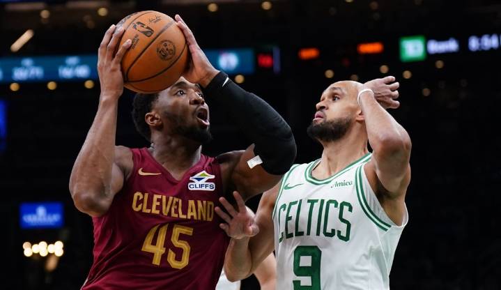 Deadspin | Raptors, Cavs aim to right ship in NBA Cup opener